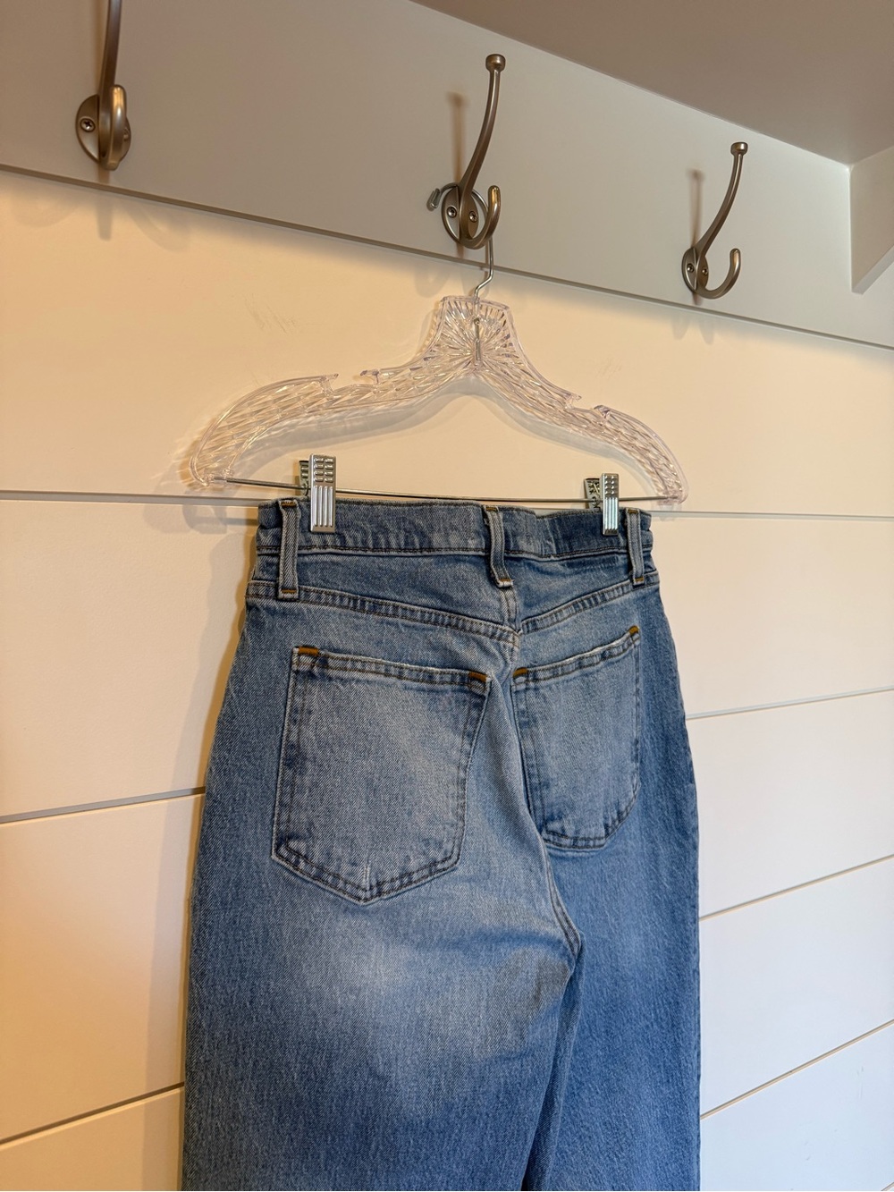 Abercrombie and Fitch 90s Straight Ultra High Rise Size 27/4R - Picture 7 of 8